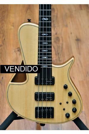 Meridian Mojo II 4 string Val di Fiemme Red Spruce Meridian Mojo II 4 string Val di Fiemme Red Spruce